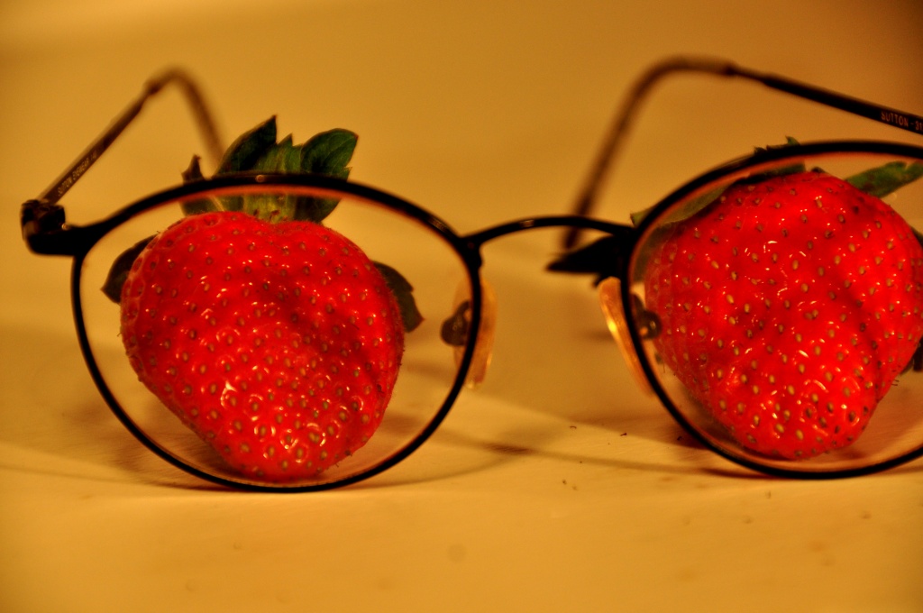 Strawberry Spectacle by jayberg