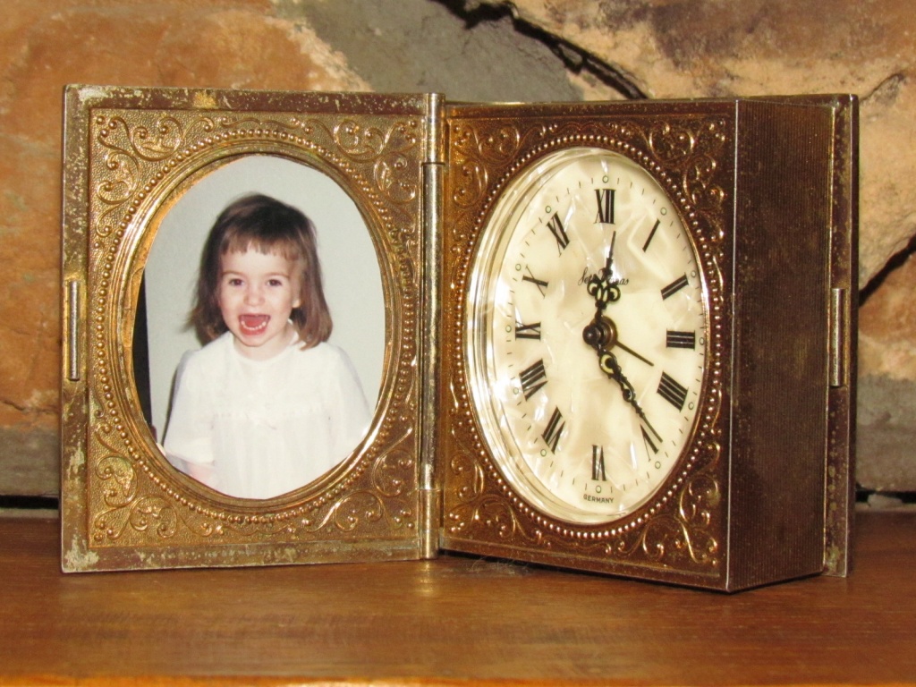 Diane's Clock by juletee