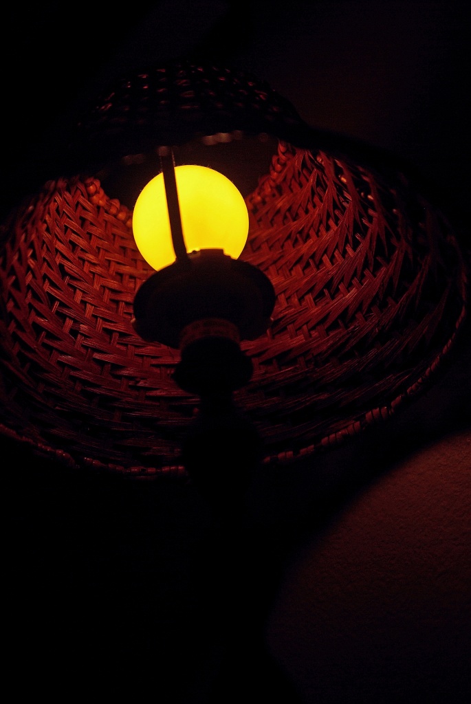 Lamp in Darkness by cjphoto