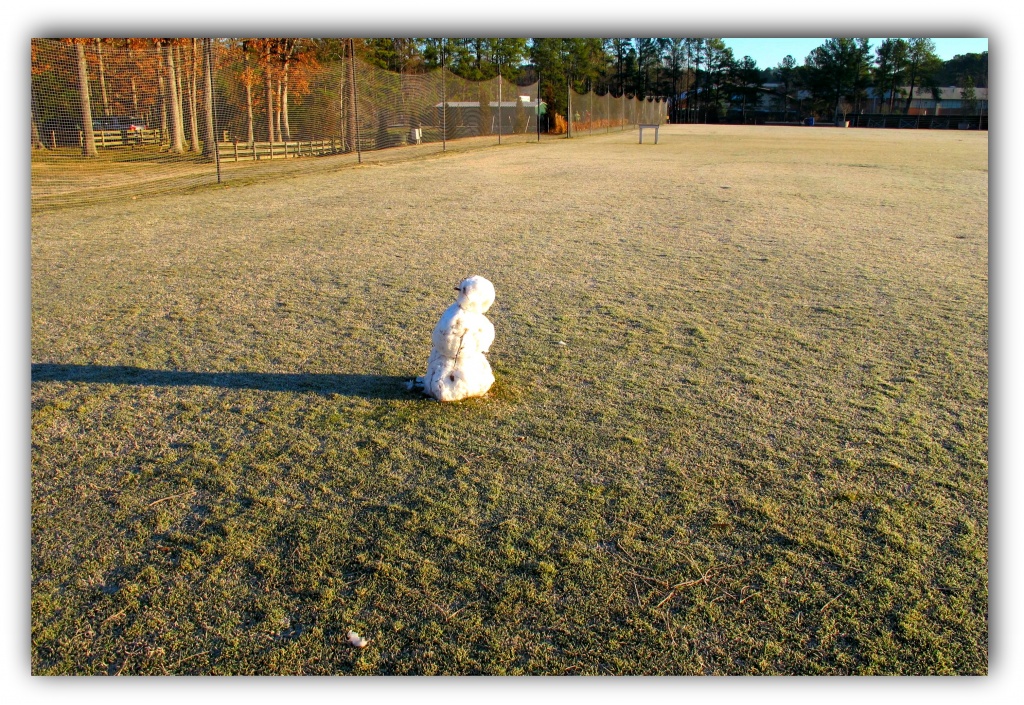 The Lonely Snowman by allie912