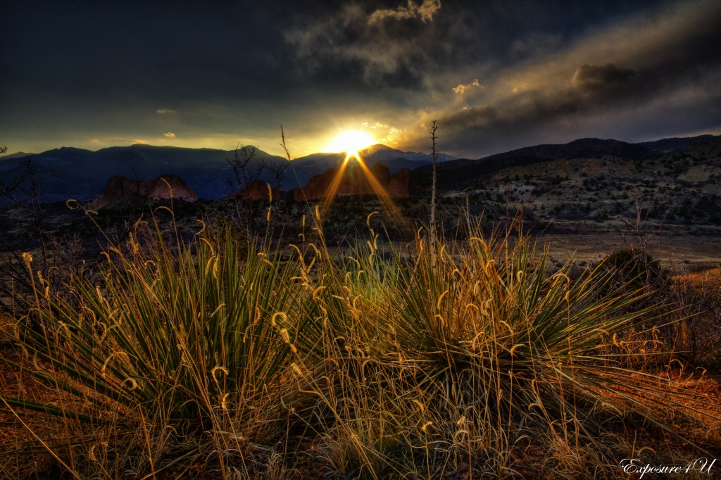 Pikes Peak Sunset by exposure4u