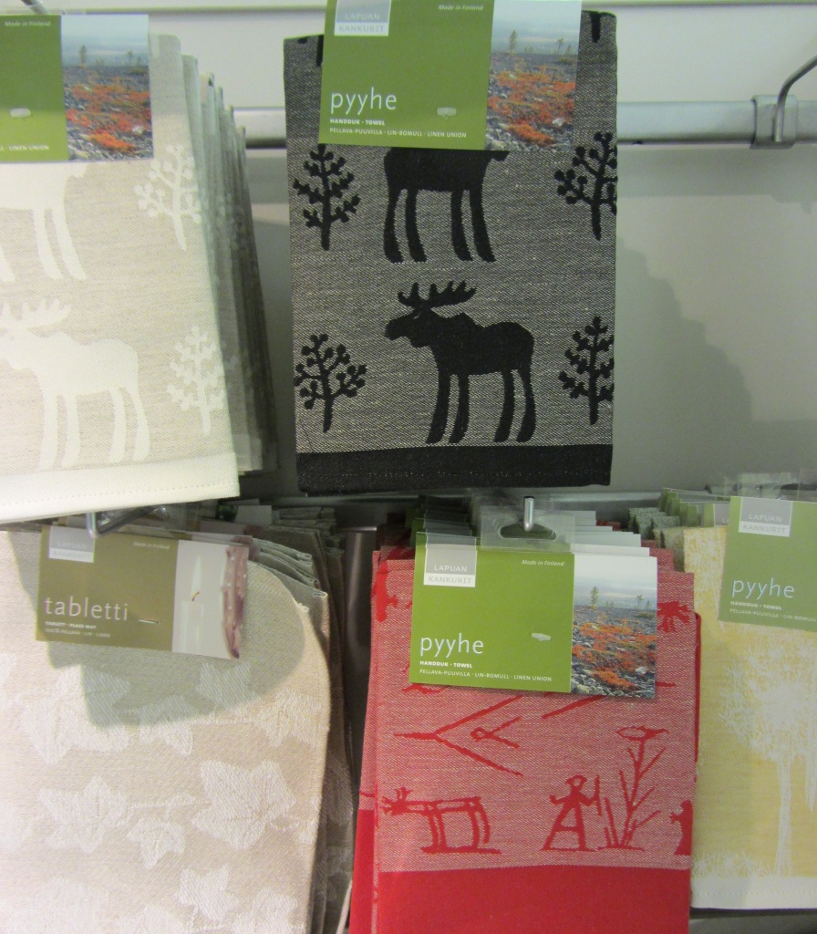 Moose on hand towels IMG_3791 by annelis