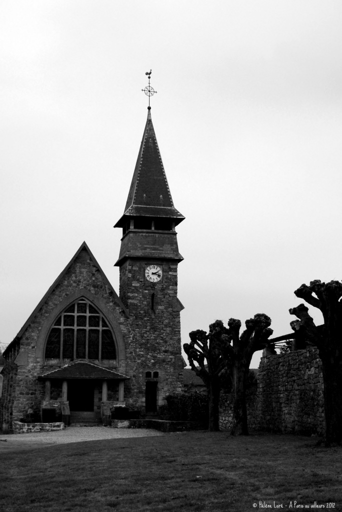 A little church by parisouailleurs
