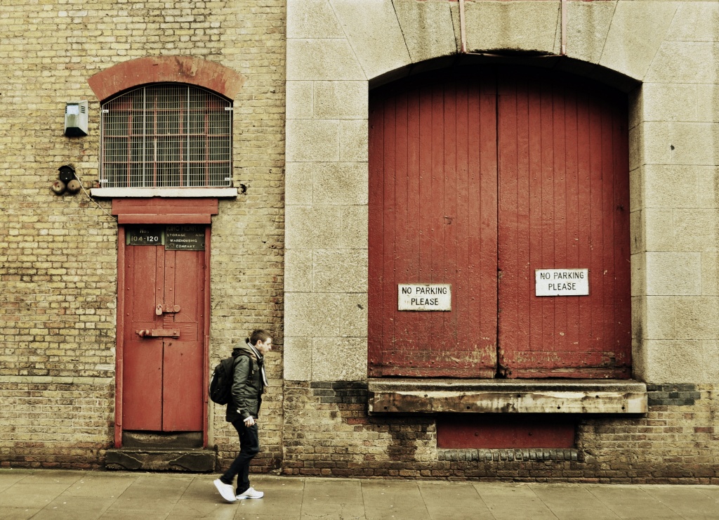 Down Wapping Way by andycoleborn
