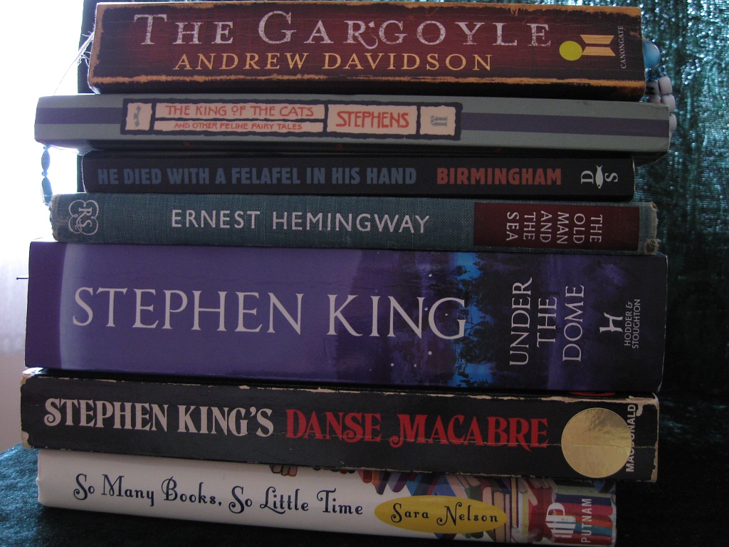 Books To Read In 2010 by mozette