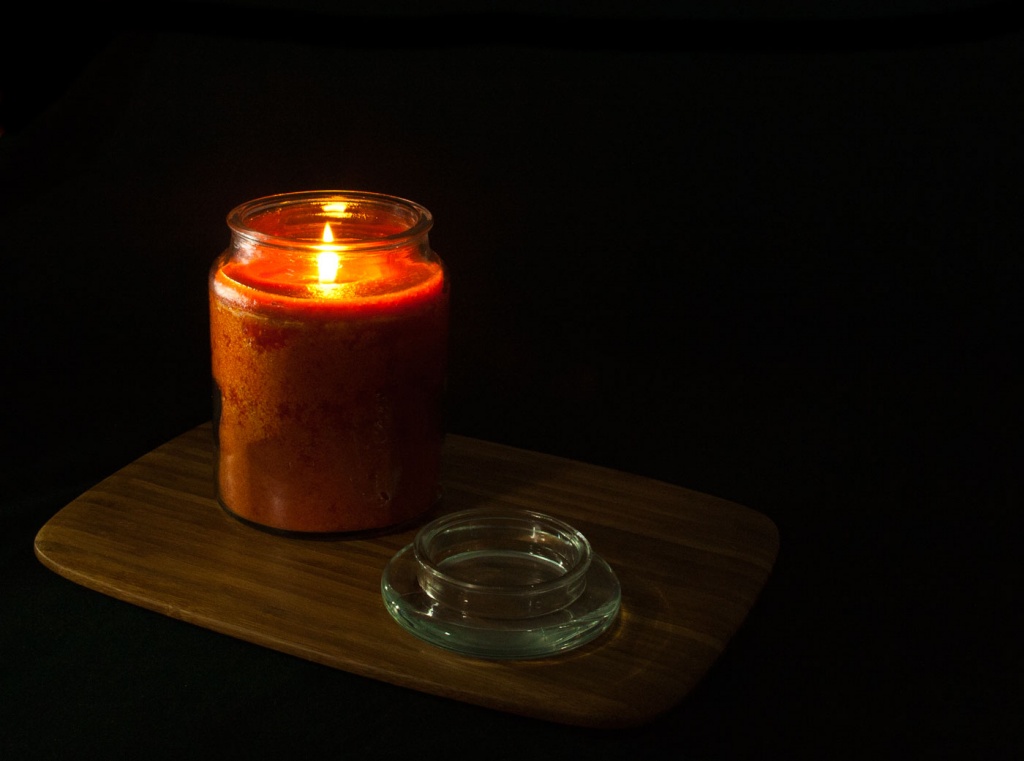Simple Scented Candle by netkonnexion