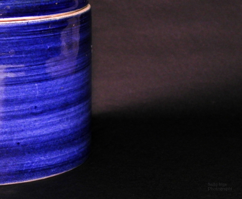 Blue Pot by salza