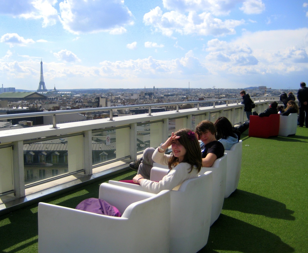On Top of the Galeries Lafayette  12.4.12 by filsie65