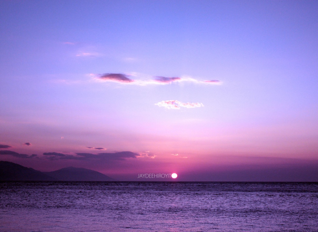 Purple Sunset by gavincci