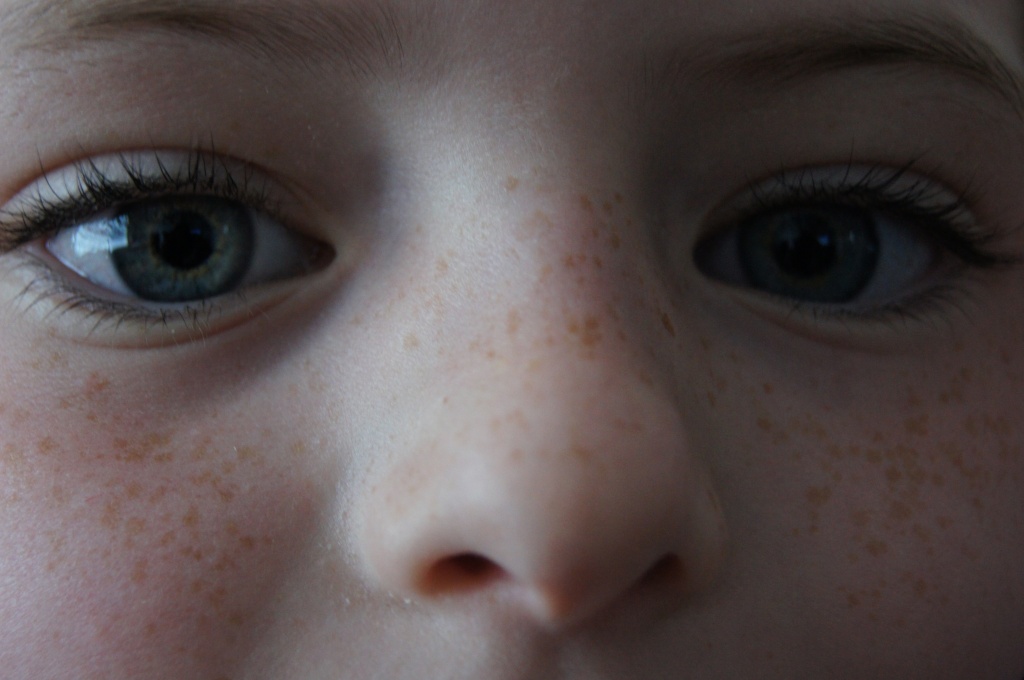 Freckles by jesperani