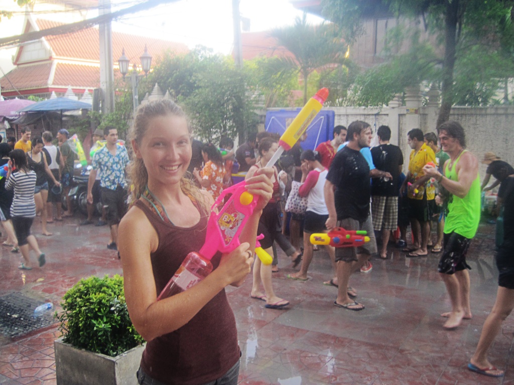 Waterfight!!! by lily