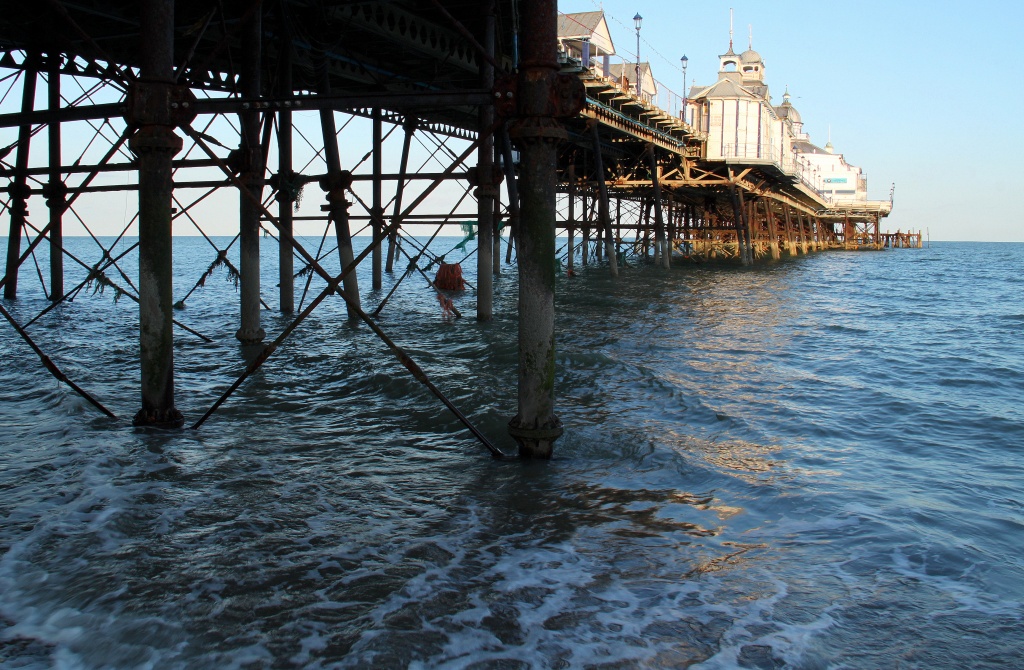 Eastbourne pier take 2 by dulciknit