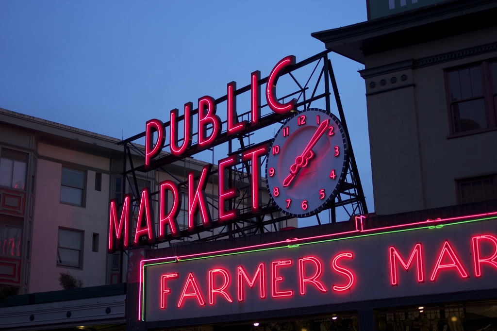 The End Of A Great Day At The Market by seattle