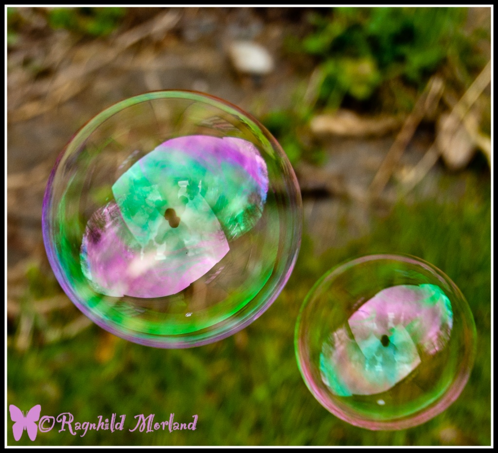 Bubbles by ragnhildmorland