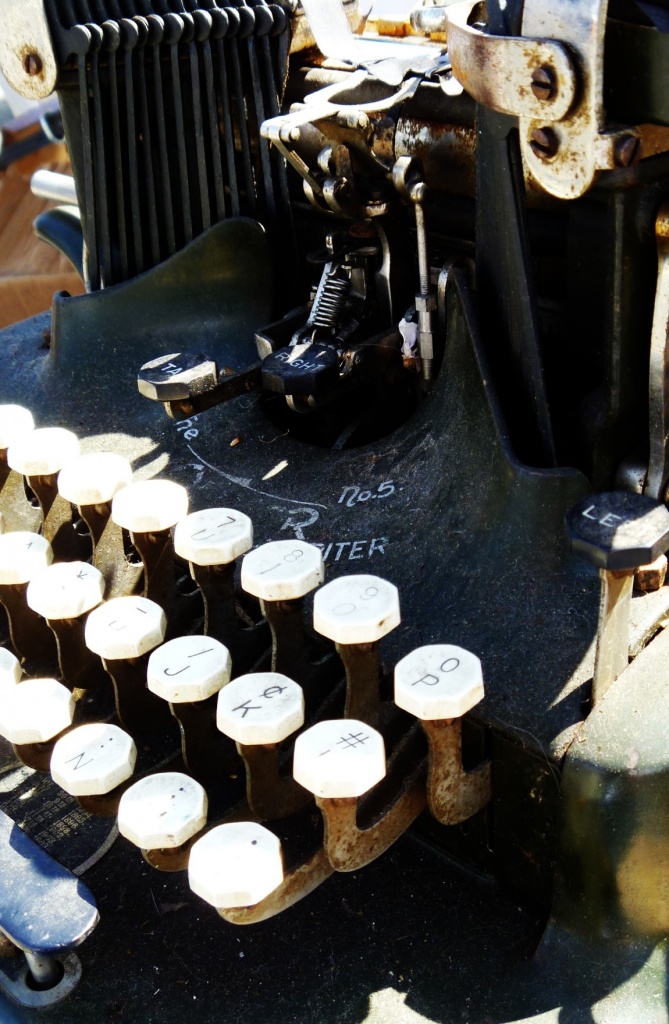 Typewriter in need of mechanic by handmade