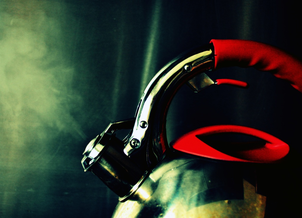 Steaming Kettle by andycoleborn