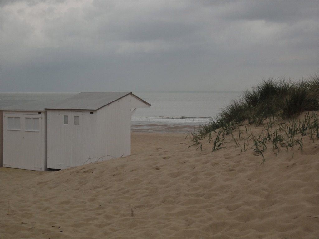 the cabins, the sand dune and the sea... by cocobella
