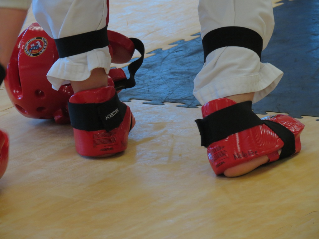 Tae Kwon Do Toes by grammyn
