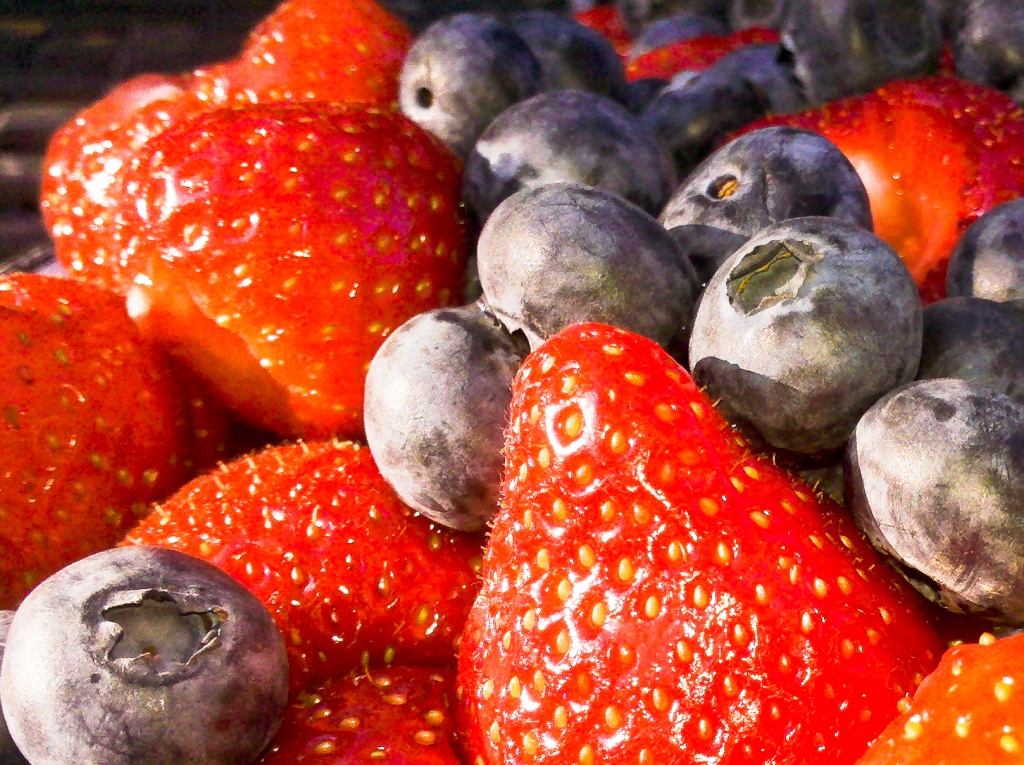 berries by peadar