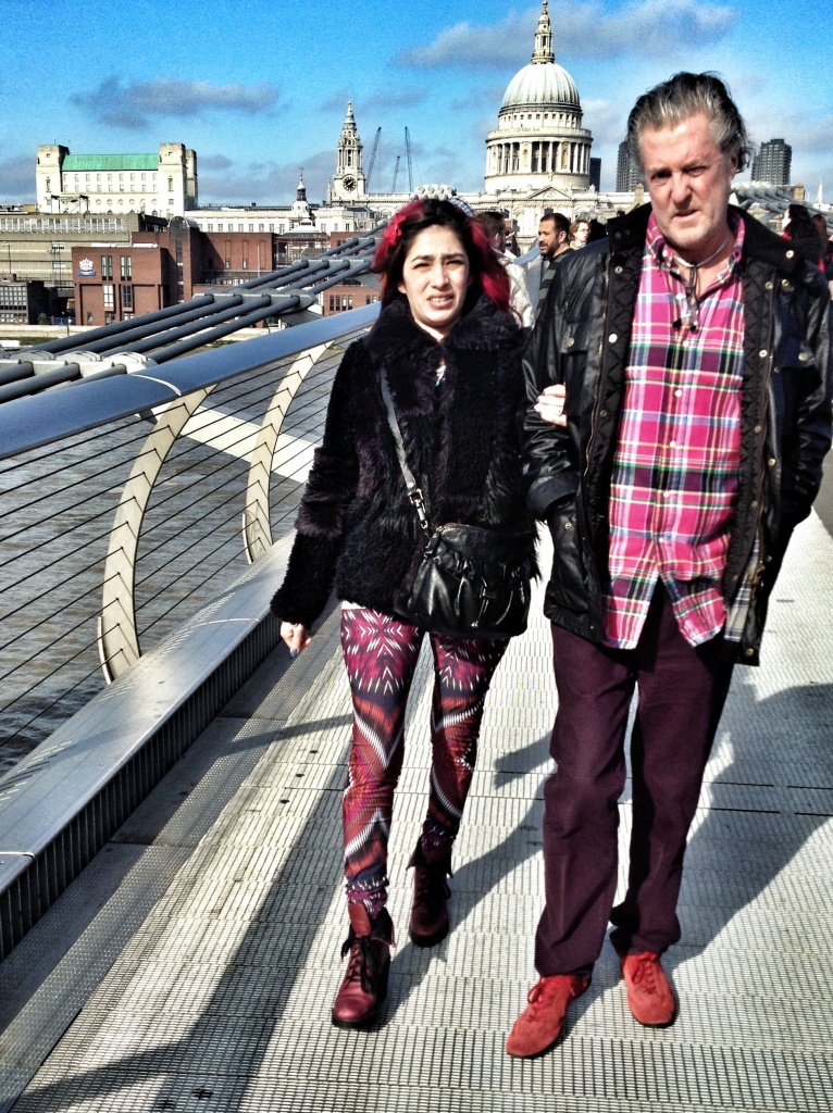 Millennium Bridge Couple  by rich57