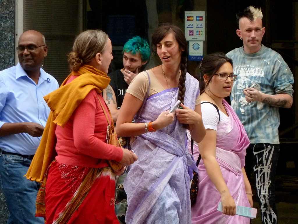 Punks and Hare Krishnas by boxplayer