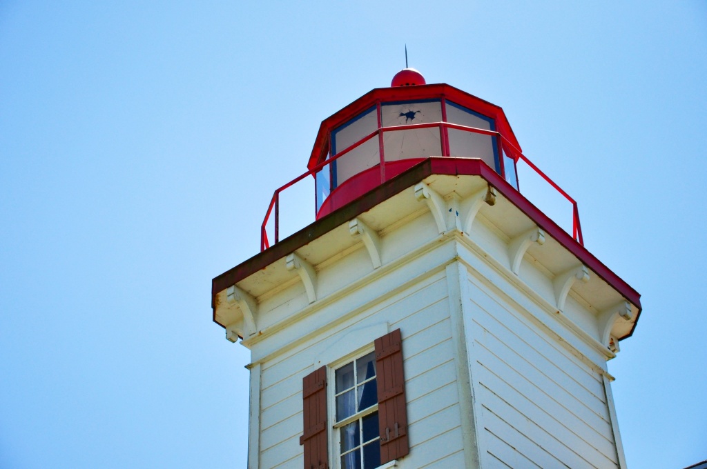 Yaquina Bay Lighthouse by mamabec