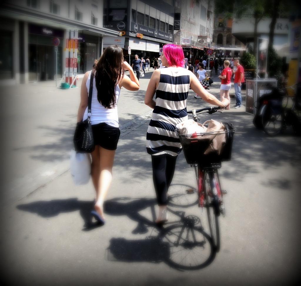 pink hair in Basel by cocobella