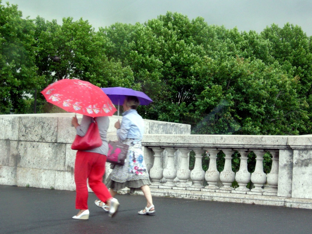 Rainy day in Paris by parisouailleurs