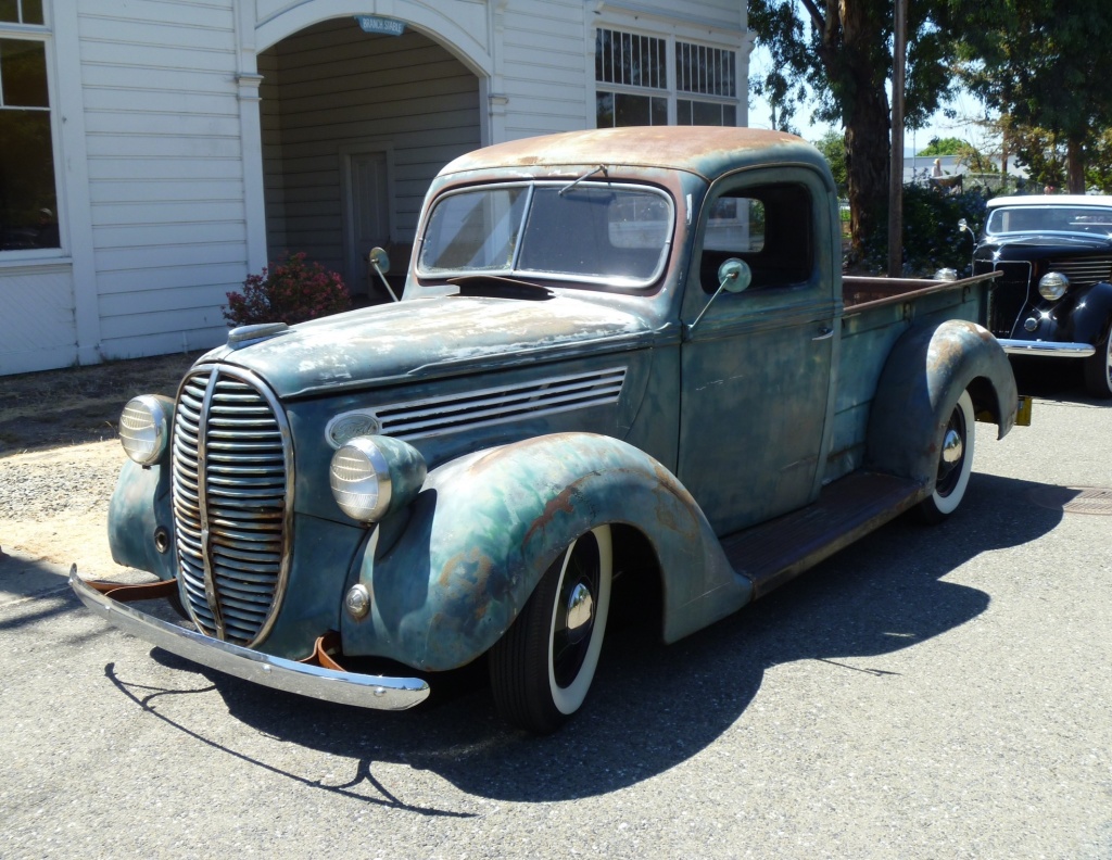 Late 30's Ford Pickup by handmade