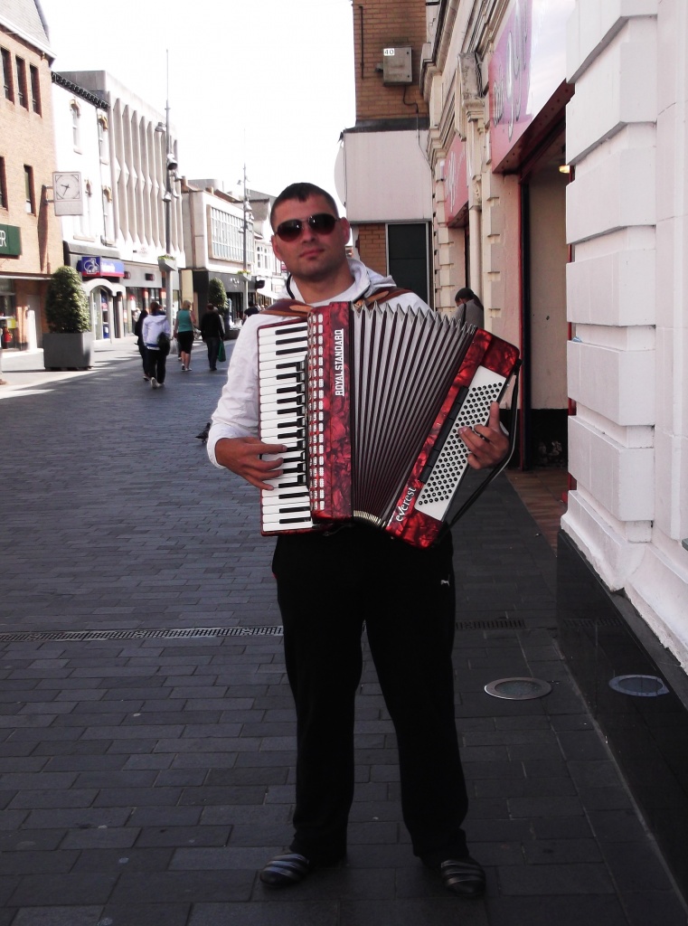 Street musician - Parisian Style by plainjaneandnononsense