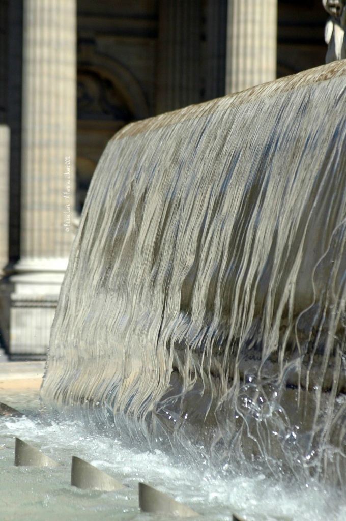 Fountain place Saint Sulpice by parisouailleurs