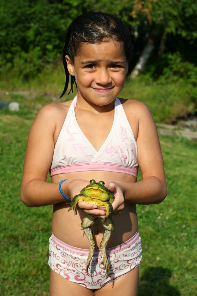 Big brat with a big frog by mandyj92