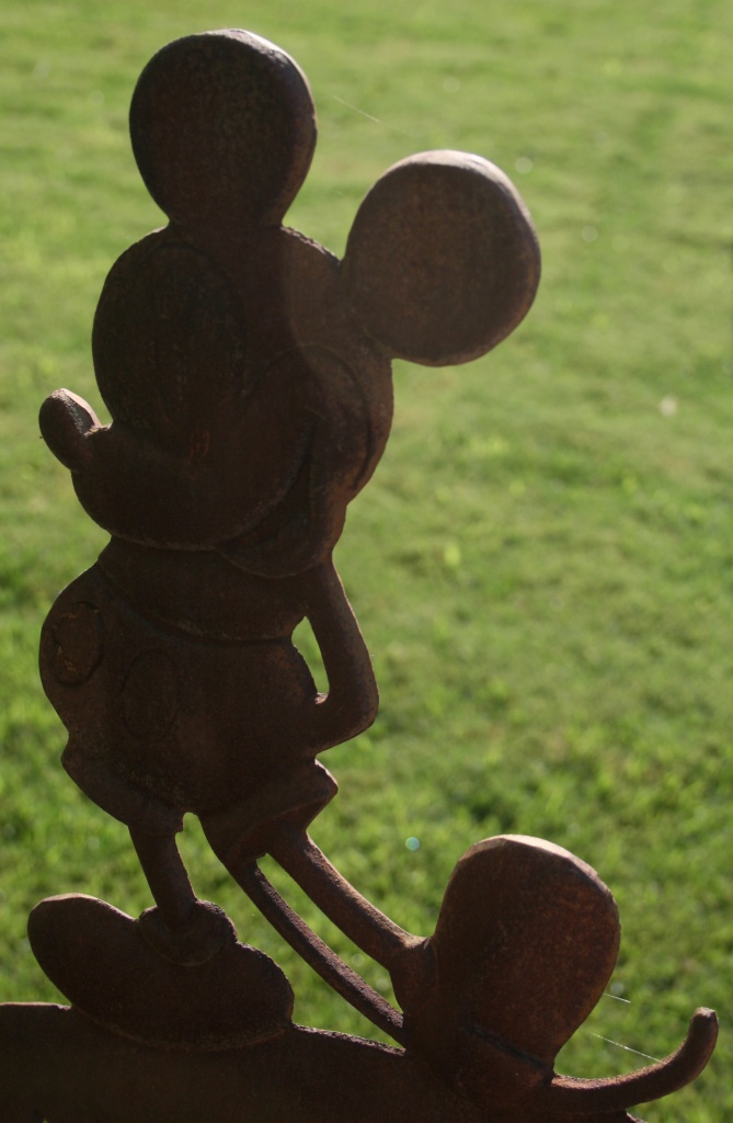 Mickey Mouse by kerristephens
