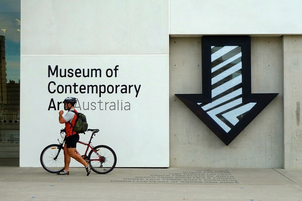Museum of Contemporary Art by kjarn
