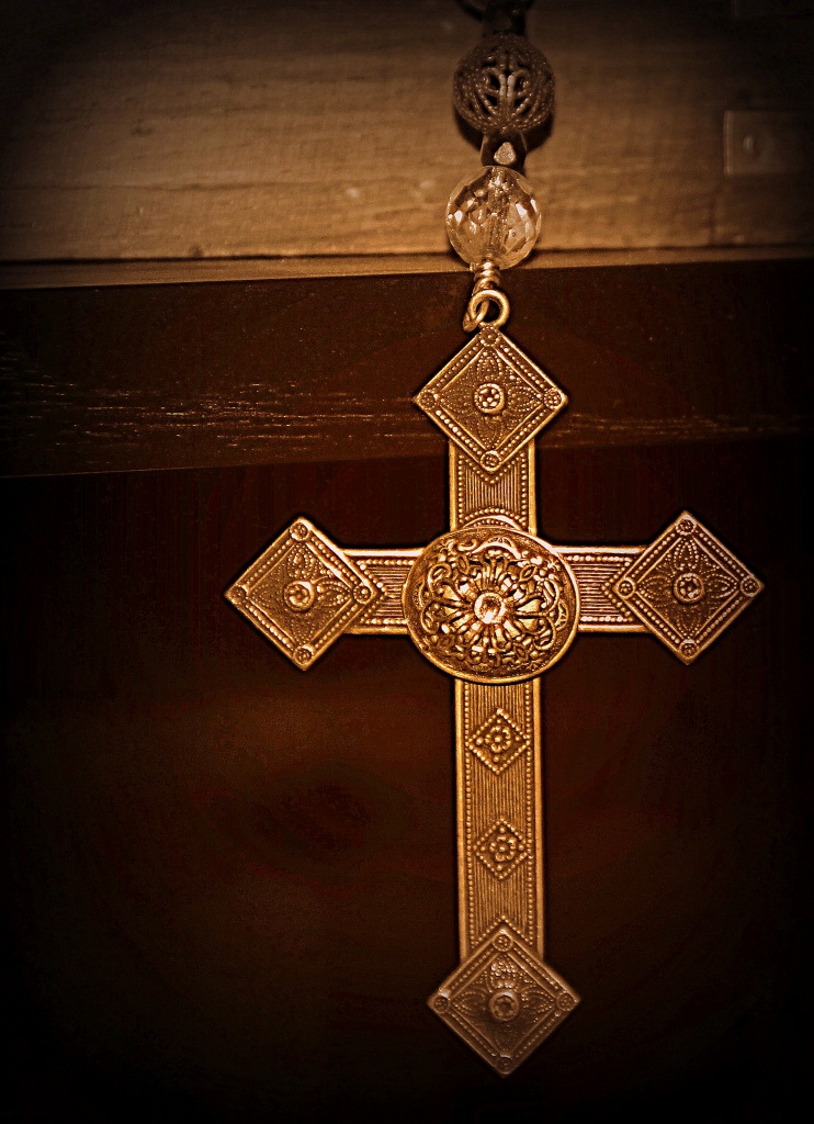 Golden Cross by tara11