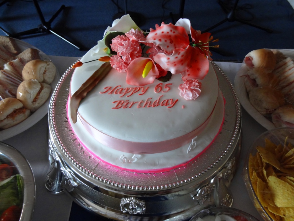 Birthday: 65th cake. by darrenboyj