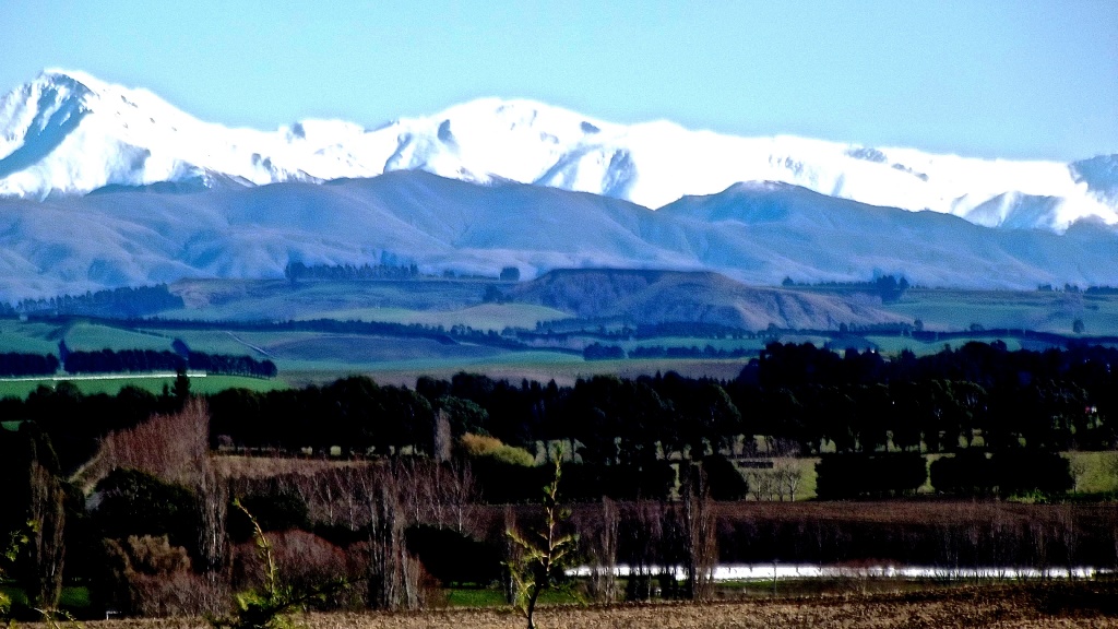 Snow on the Kakanui's by maggiemae