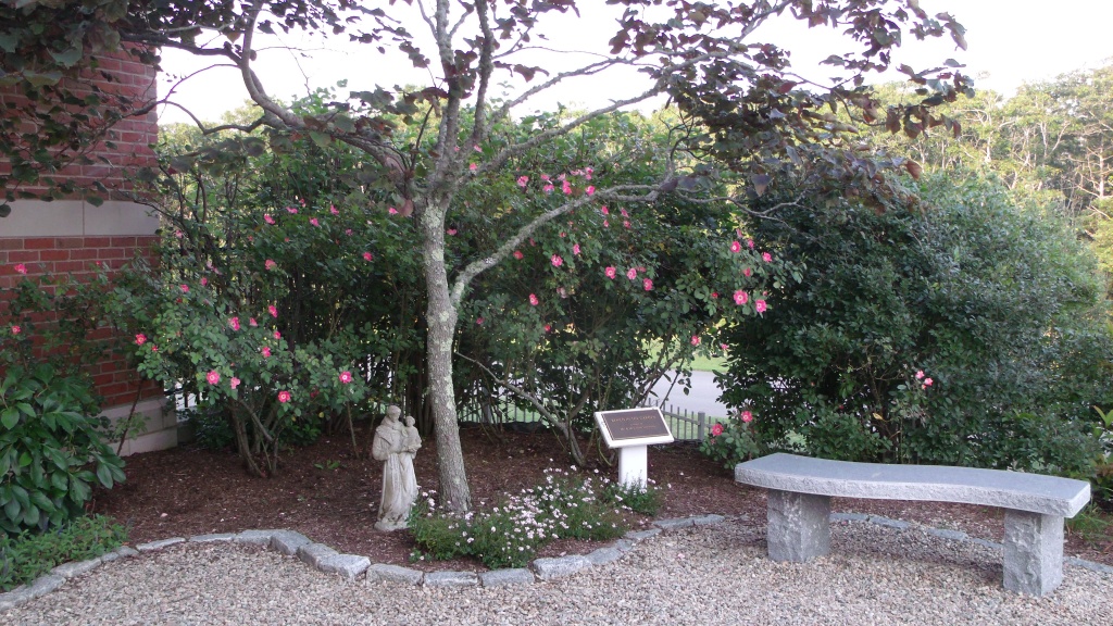 Peaceful Garden by lizzybean