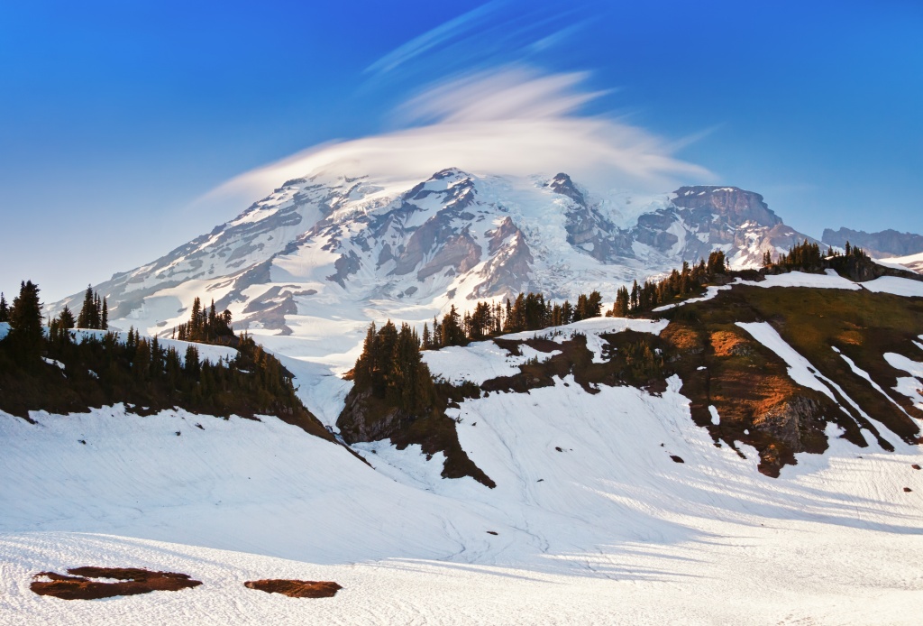 Mount Rainier by abirkill