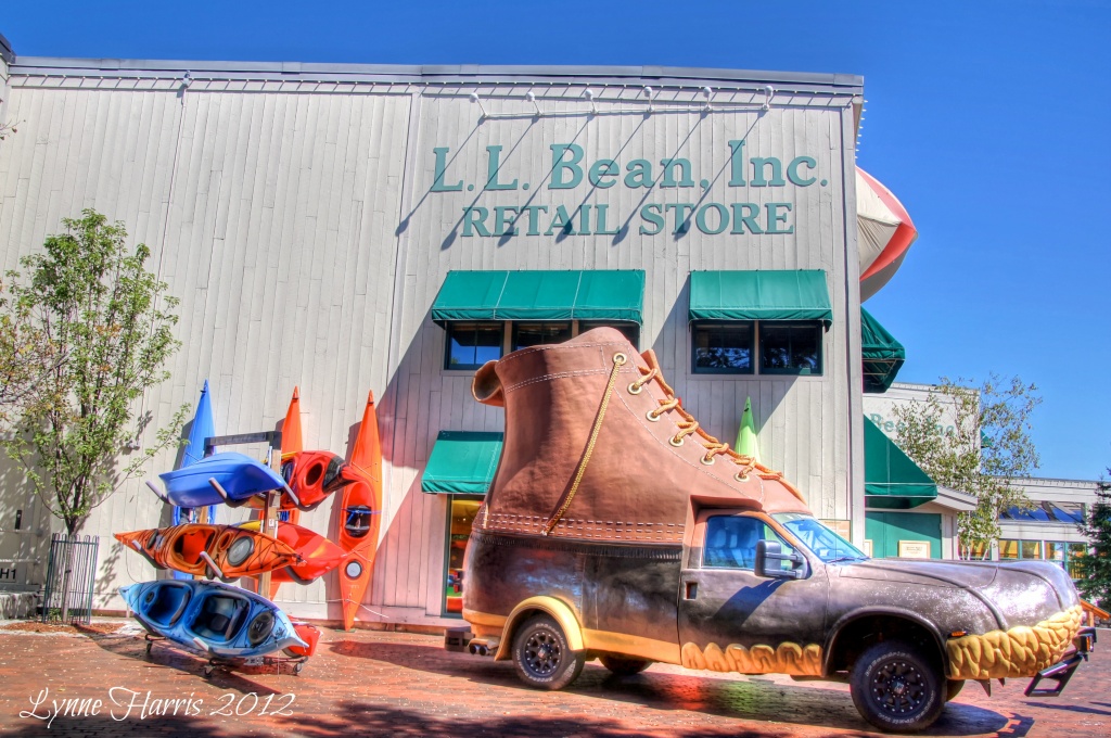 L.L. Bean Store by lynne5477