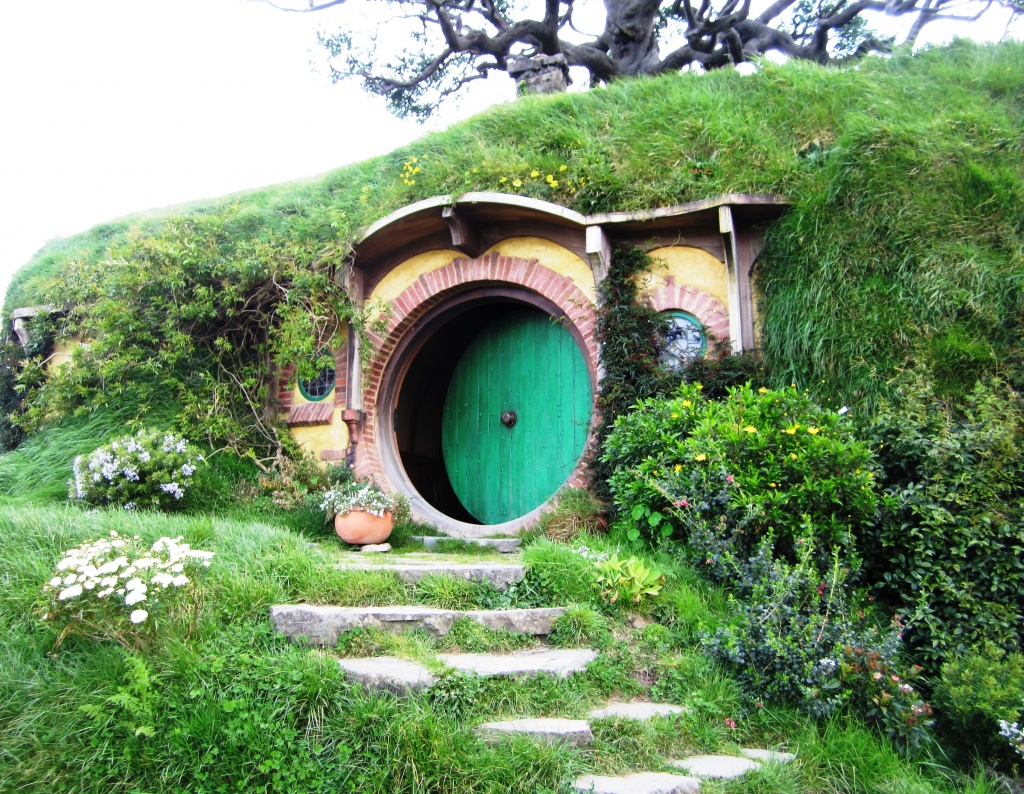 Bilbo's house by spanner