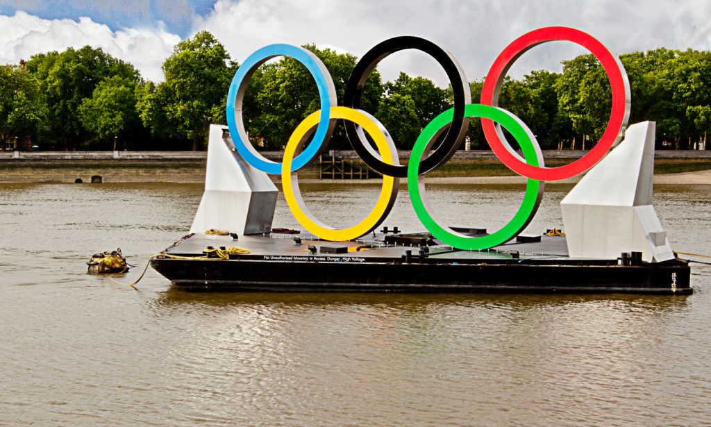 Olympic Rings by netkonnexion