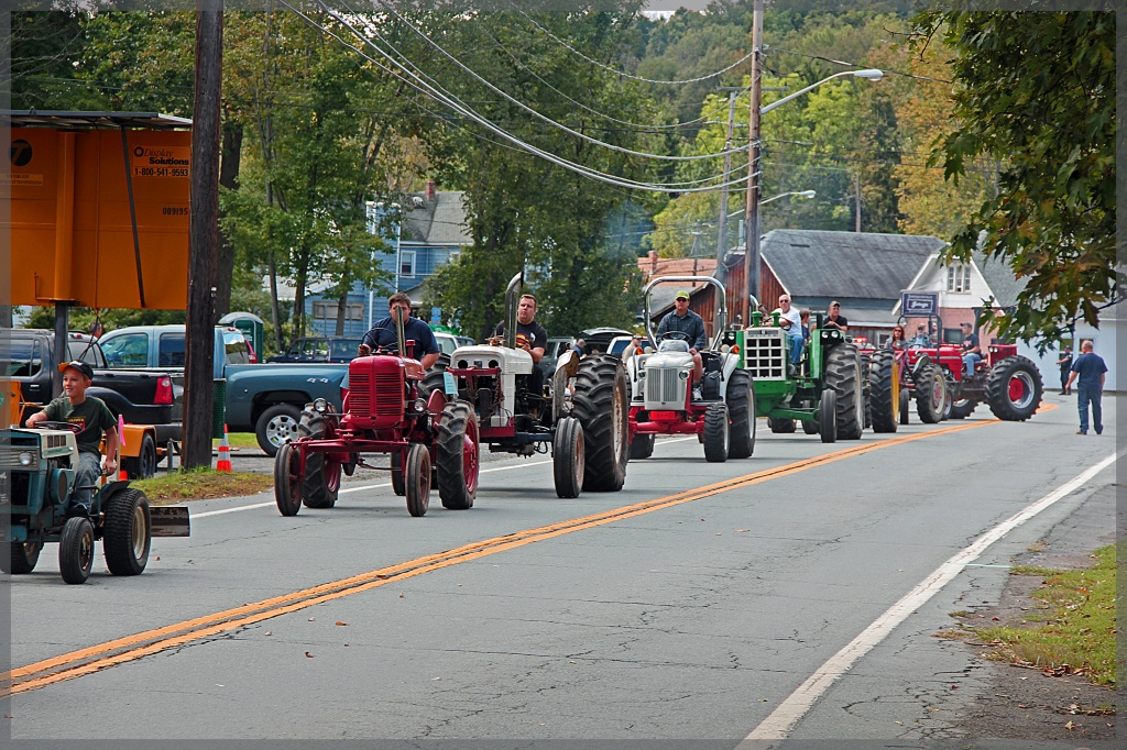 Jeffersonville Tractor Parade by hjbenson