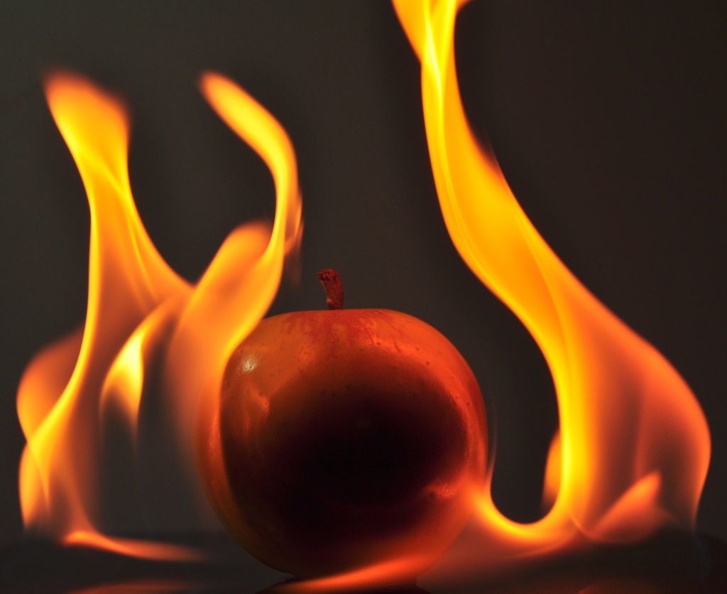 Apple Flambe by jayberg