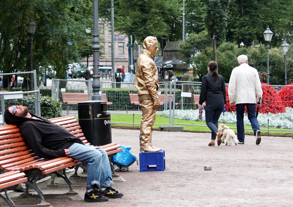 A Living statue or two IMG_9449 by annelis
