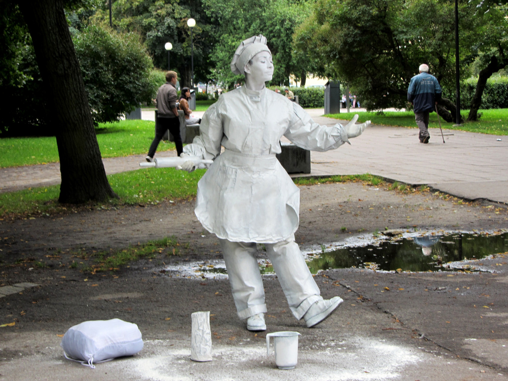 Living Statue - Baker IMG_2897 by annelis