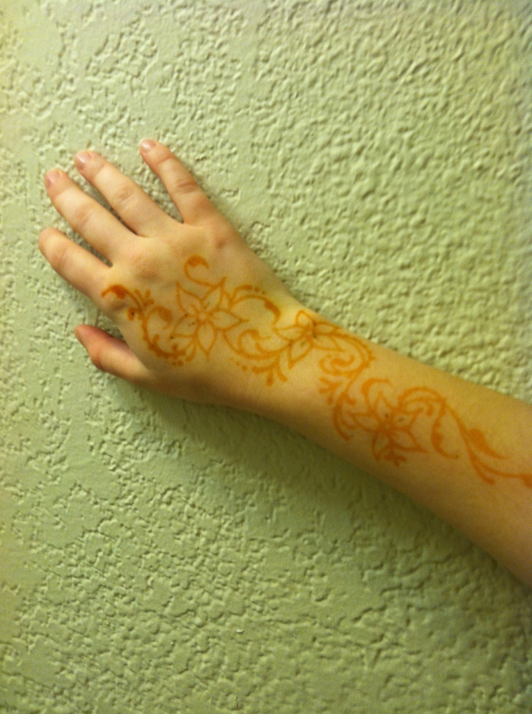 Henna by labpotter