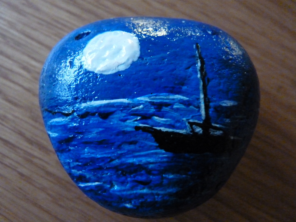 Little painted pebble by lellie