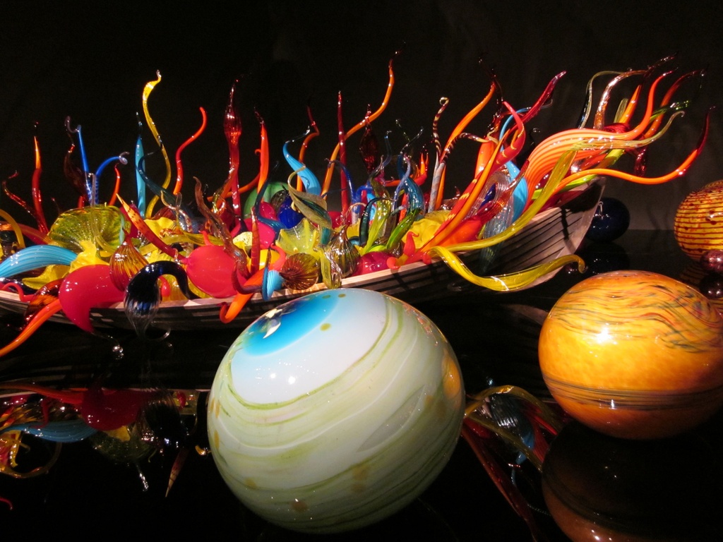 Chihuly Boat by allie912