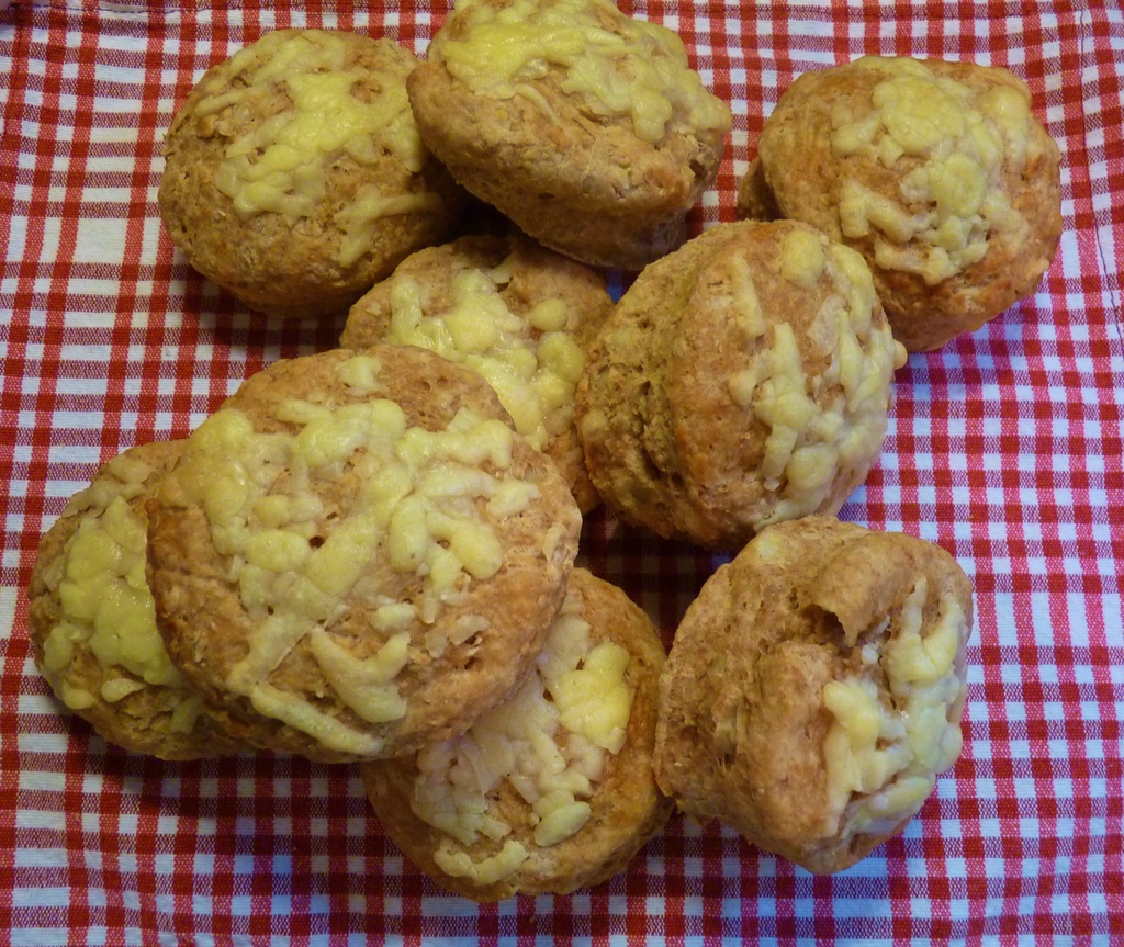 Cheese and Marmite scones by lellie